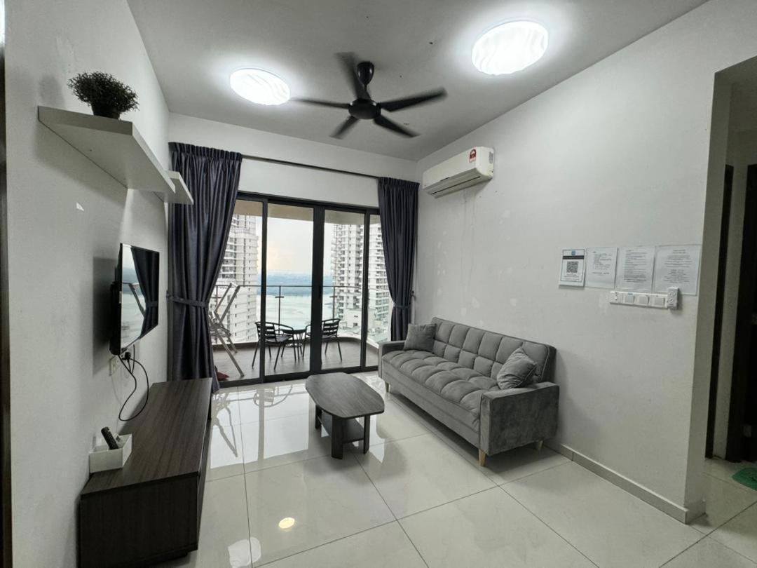 Vesta Homes, Danga Bay Baypoint With Seaview, Johor Bahru Exterior photo